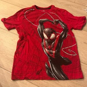 little boys spiderman T shirt